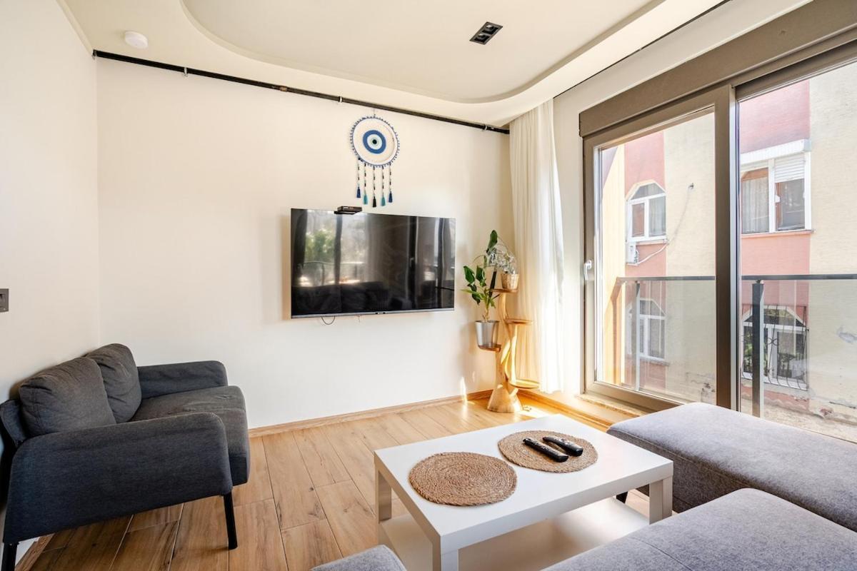 Lueks 1plus1 Dairetaban Isitma, Klima, Wifi Daire Antalya
